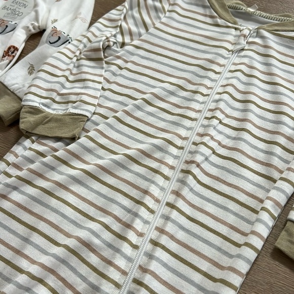 Milkberry Baby Boy Bamboo Footie Sleeper Set of 2 6-9 months Stripes Animals - Picture 4 of 5